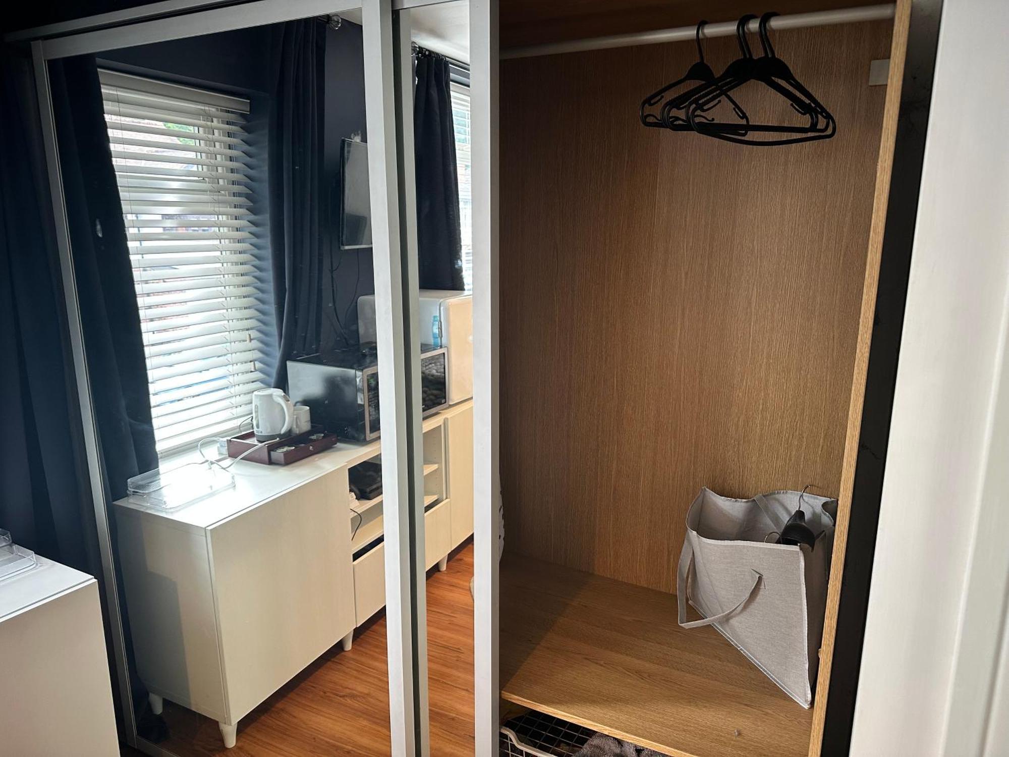 Lux Akinle Residence Nottingham Extérieur photo